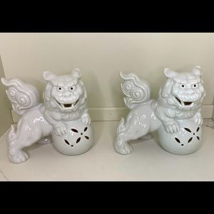 Chinese Foo Dog Lion Blanc de Chine Porcelain
